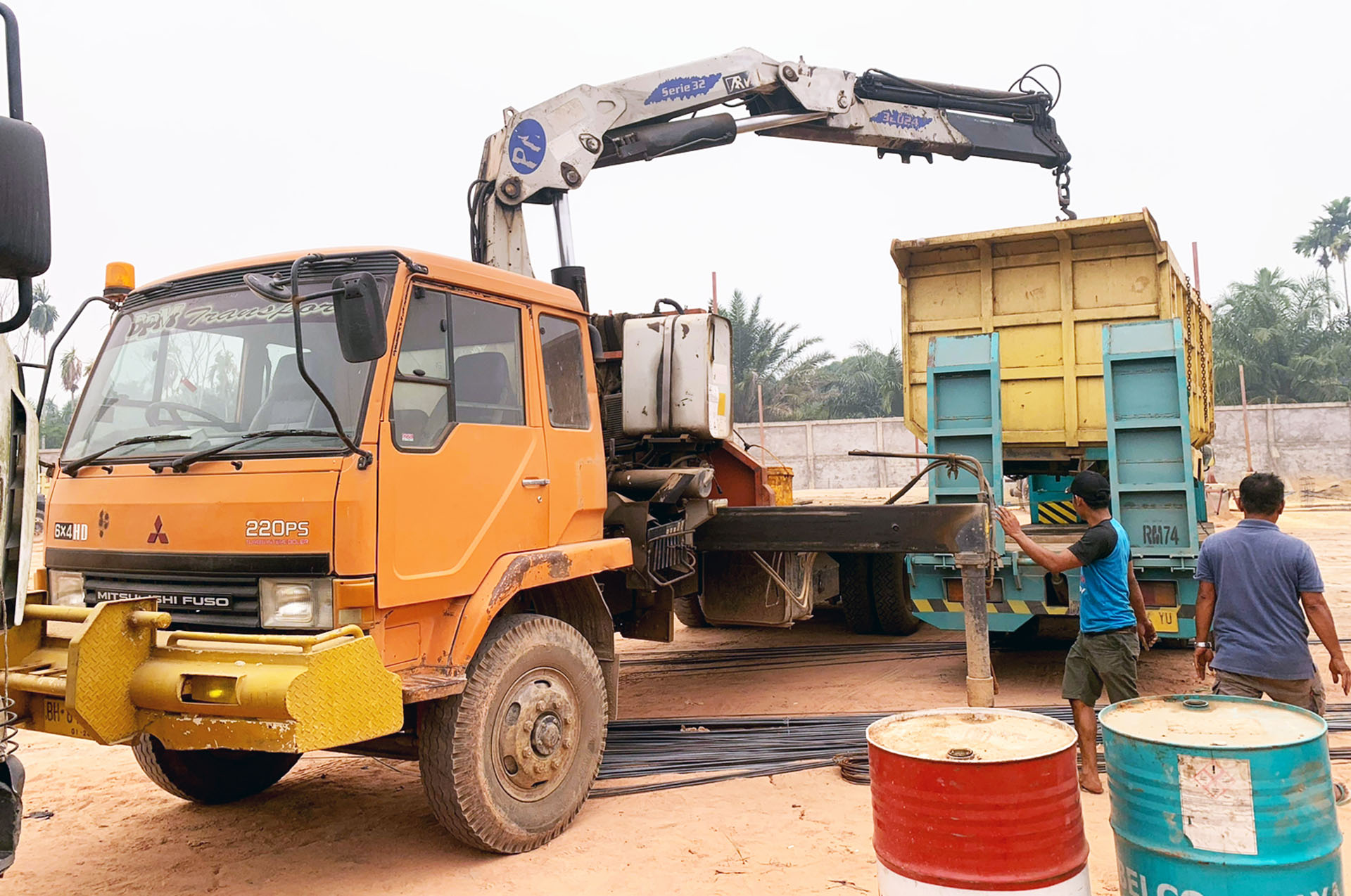 Sewa Rental Crane Palembang - PT. Buana Prima Mulia